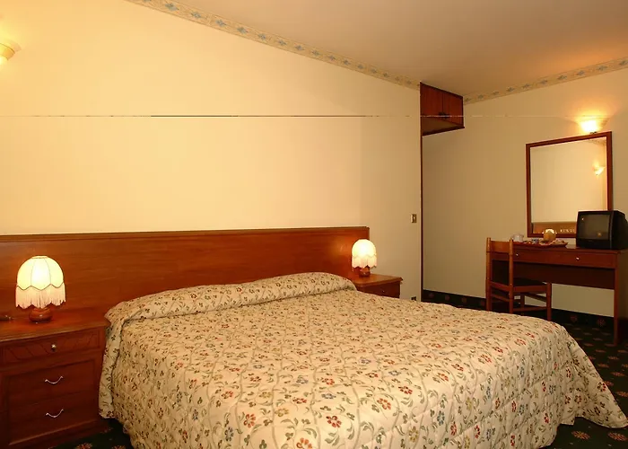 Hotel Biancaneve Sestriere